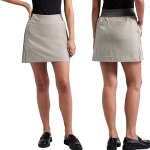 Athleta Brooklyn gray striped textured 16” skort with built in shorts Sz-16.  B3